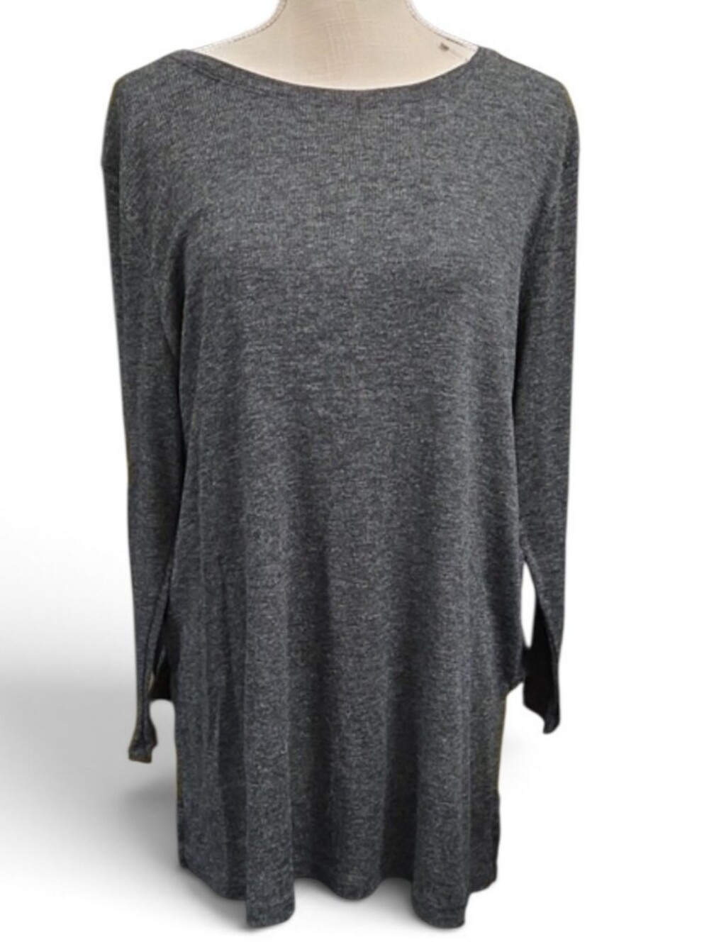 Old Navy Maternity Charcoal Gray Long-Sleeve Crewneck Top